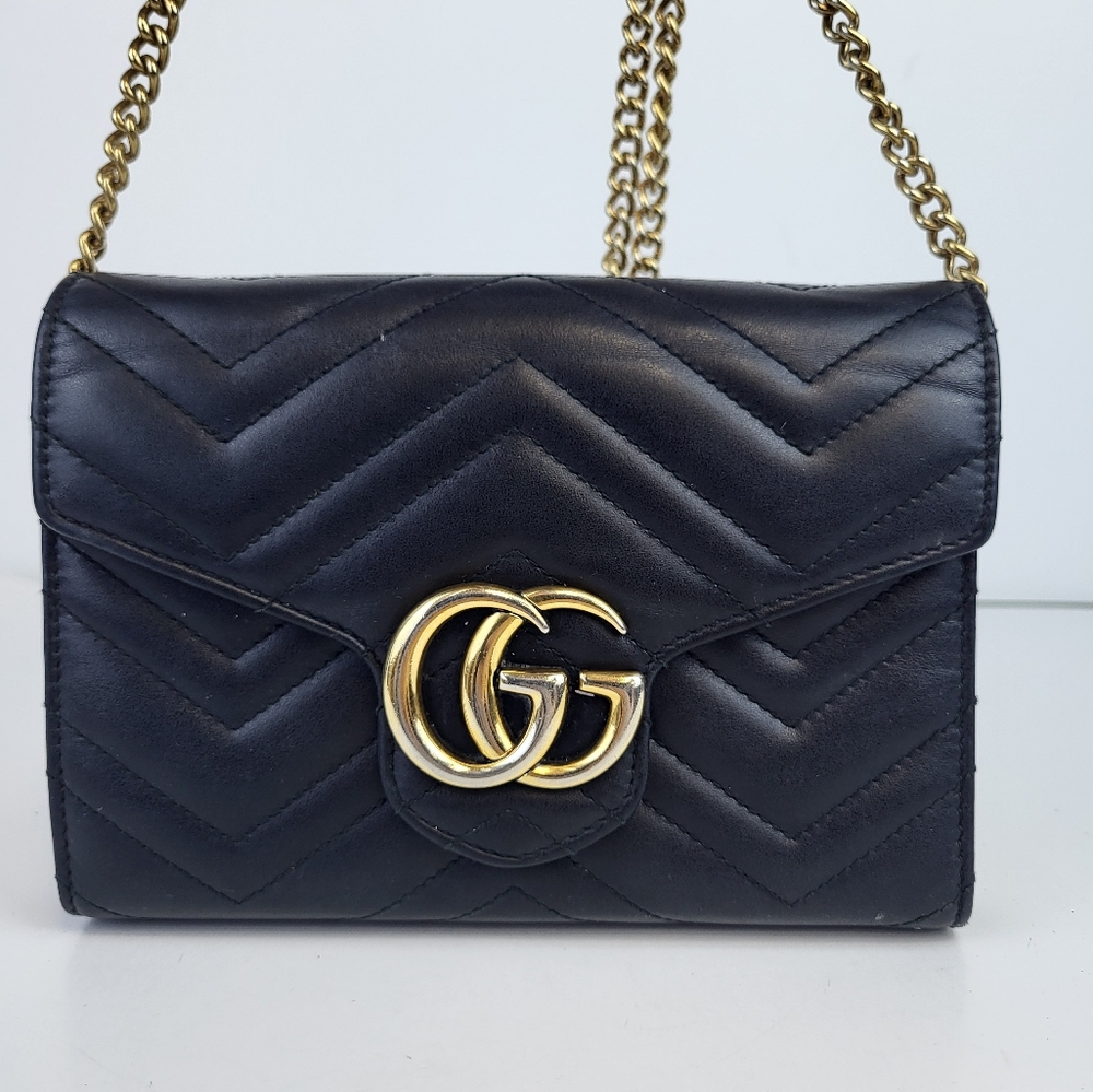 Gucci GG Marmont Chain Wallet Matelasse Leather